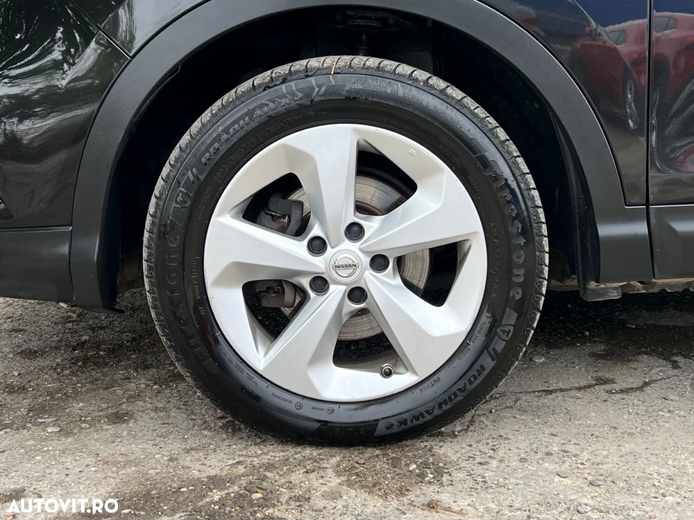 Nissan Qashqai 1.7 dCi ALL-MODE 4x4i ACENTA - 22