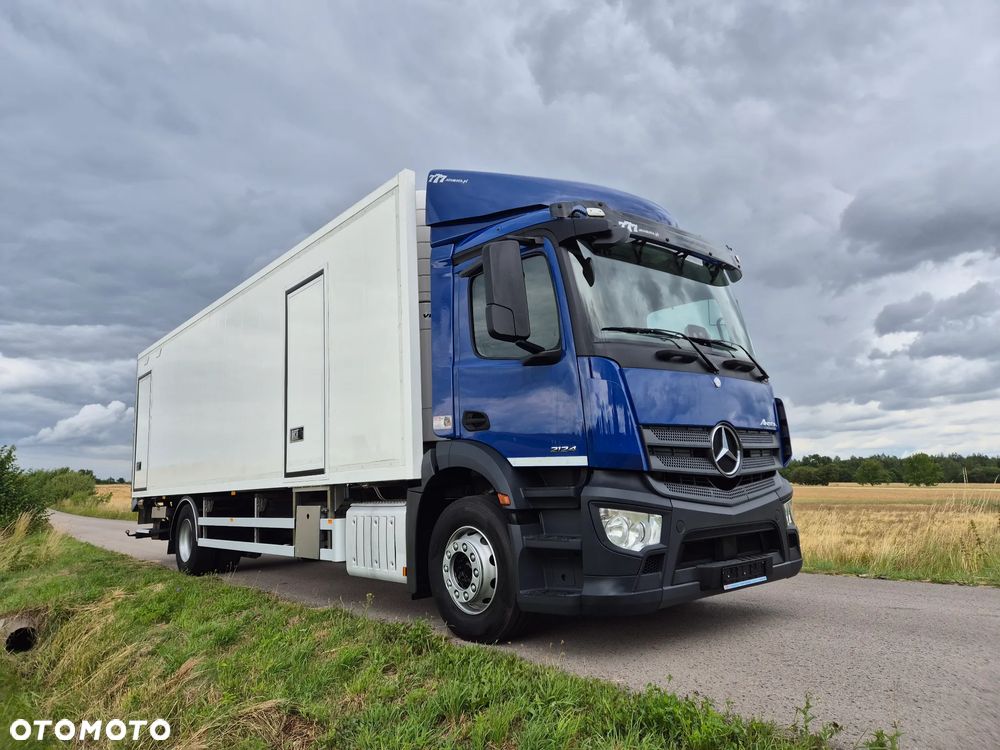 Mercedes-Benz Antos 1824 CARRIER VECTOR 1850 DRZWI + winda i 2x drzwi boczne / 8.35m / z Holandii / Axor man Tgm T1000-R THERMO King Supra 1850 1150 - 41