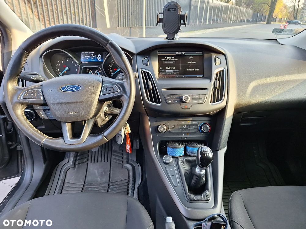 Ford Focus 1.0 EcoBoost Trend - 11