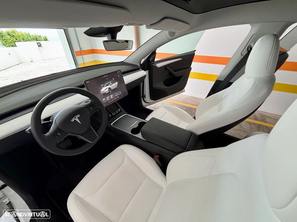 Tesla Model Y Tração Traseira - 12
