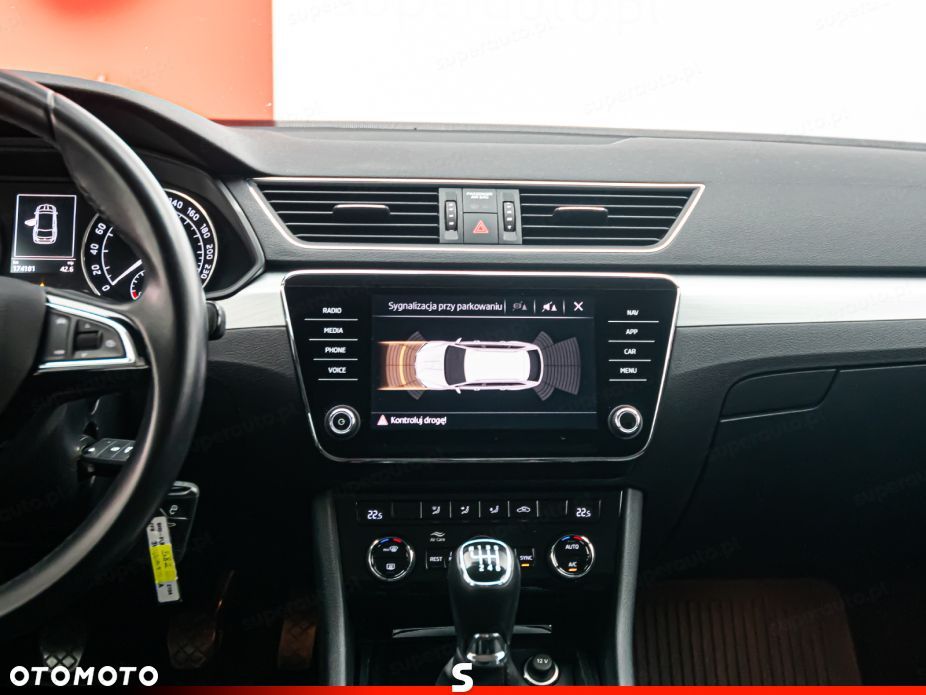 Skoda Superb 2.0 TDI Ambition - 16