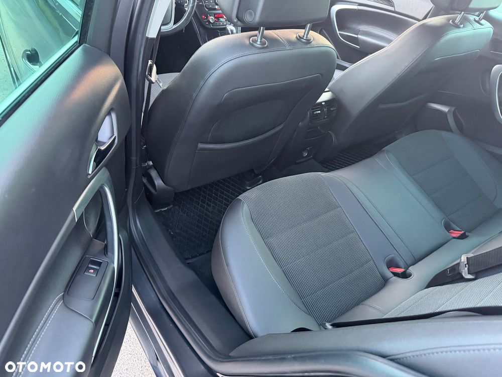 Opel Insignia 2.0 CDTI - 13