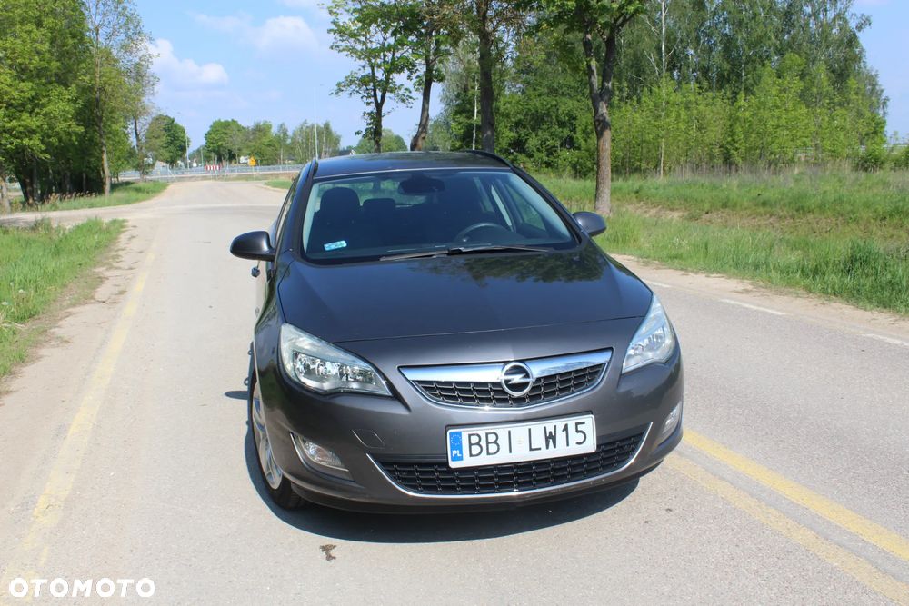 Opel Astra - 2