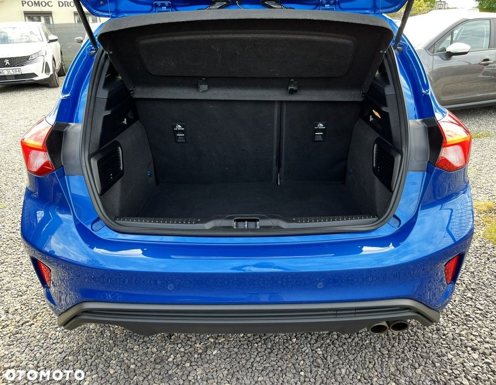 Ford Focus 1.0 EcoBoost ST-Line Business - 36