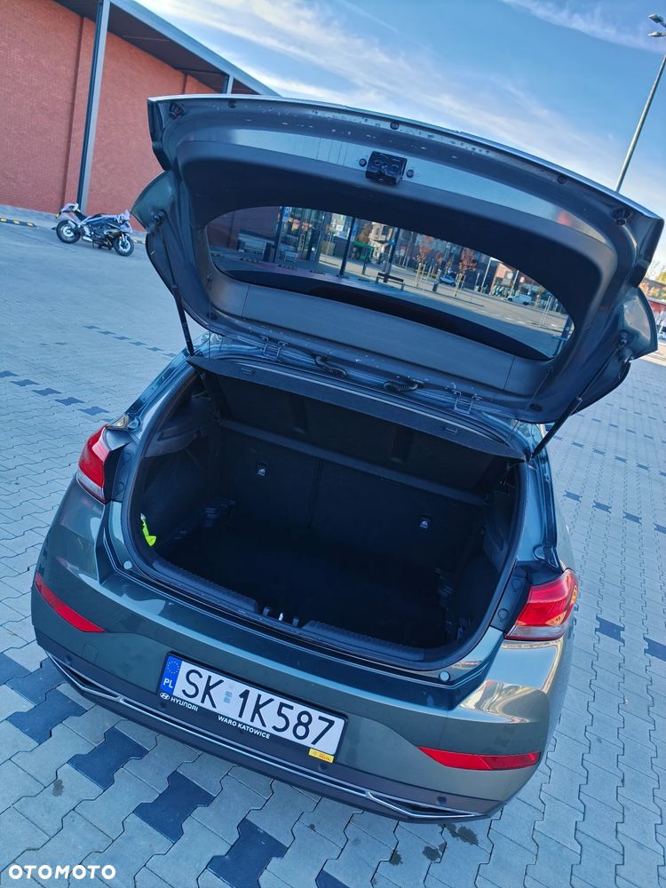 Hyundai i30 - 16