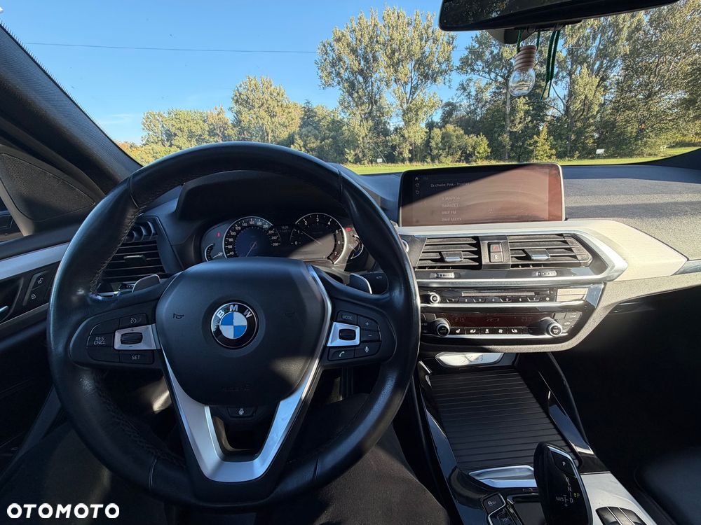 BMW X4 - 26