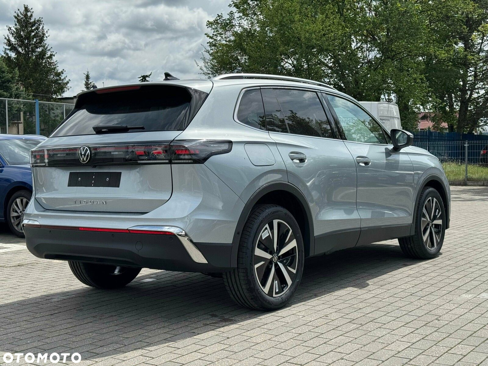 Volkswagen Tiguan - 17