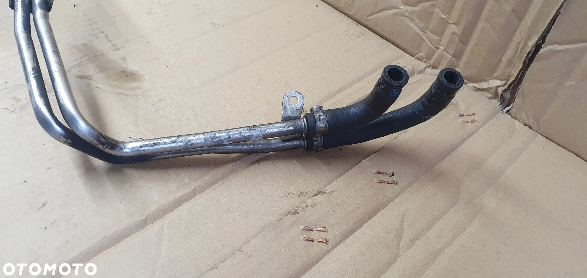 Przewód paliwa rurka wąż Mercedes R-Klasa W251 3.0 CDI A6420700532 - 2