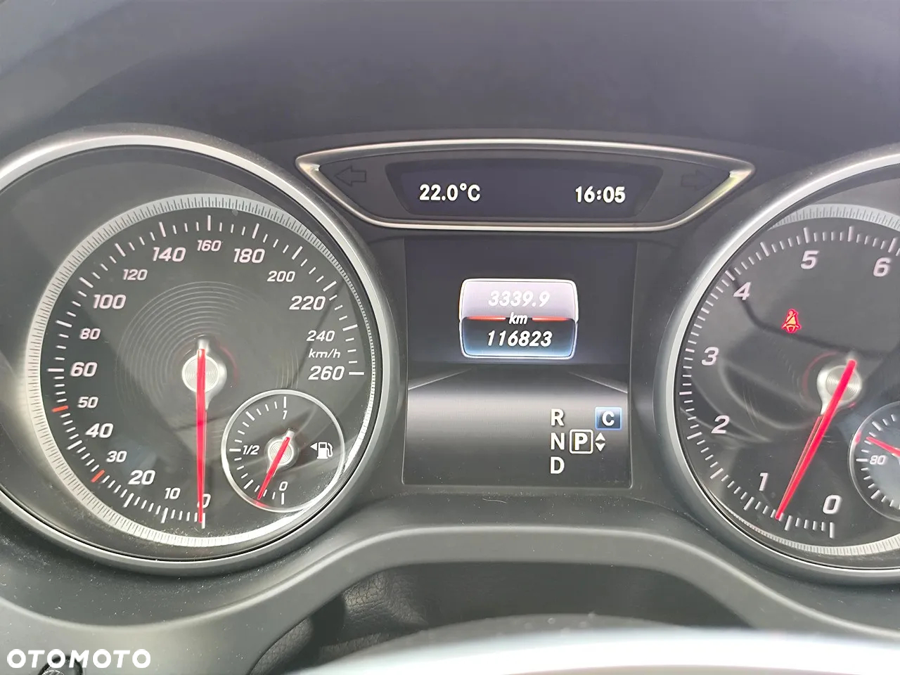 Mercedes-Benz CLA 250 4-Matic AMG Line - 16