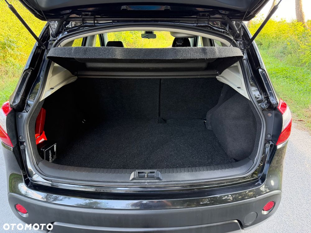 Nissan Qashqai 2.0 dCi DPF tekna - 6
