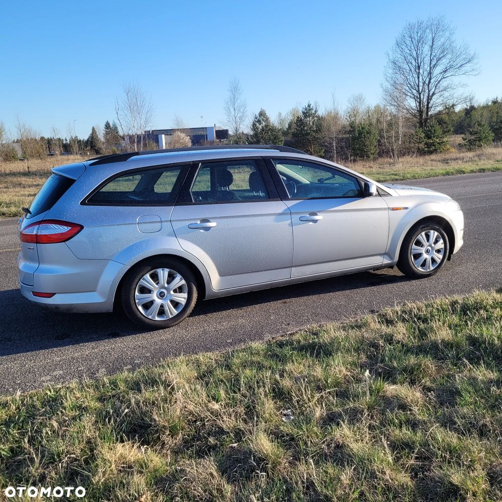 Ford Mondeo 2.0 TDCi Trend - 11