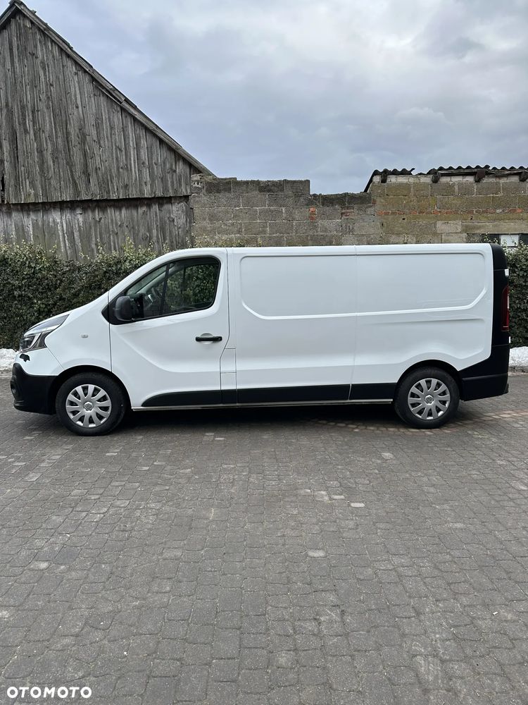 Renault Trafic - 2