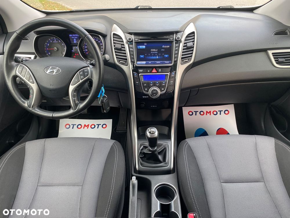 Hyundai i30 1.6 Trend - 6