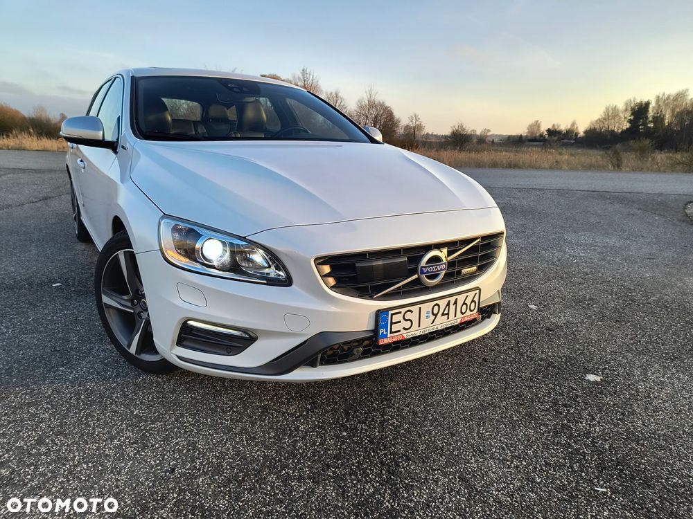 Volvo V60 D6 AWD Plug-in Hybrid Summum - 15
