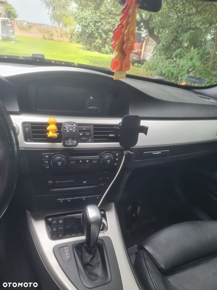 BMW Seria 3 - 11