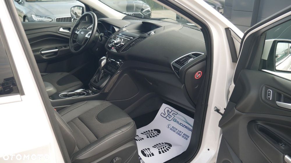 Ford Kuga - 18
