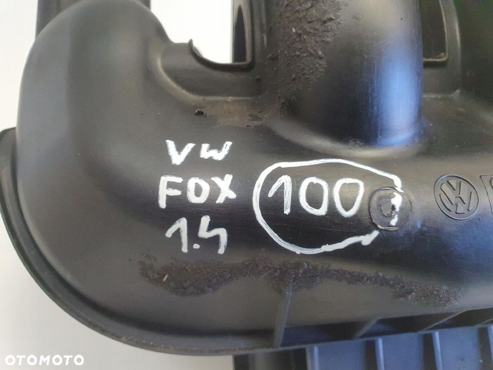 VW Fox 1.4 B KOLEKTOR SSĄCY 030129711CF - 7