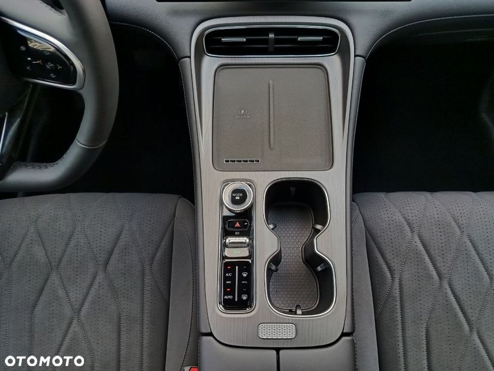Chery Tiggo 8 1.5 T-GDI Super Hybrid Prestige DCT - 19