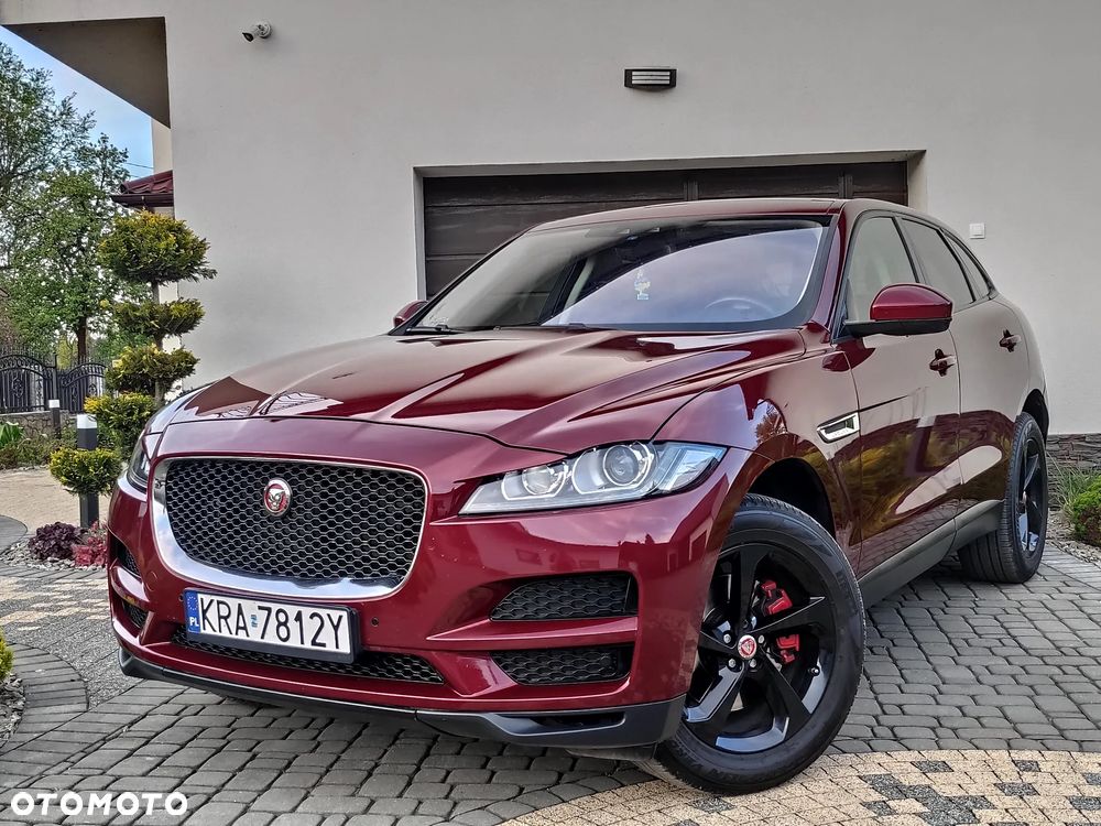 Jaguar F-Pace - 1