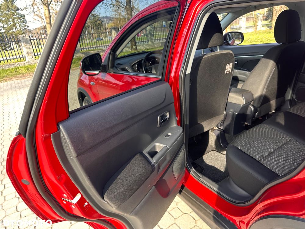 Mitsubishi ASX 1.6 DI-D 4WD Plus - 21