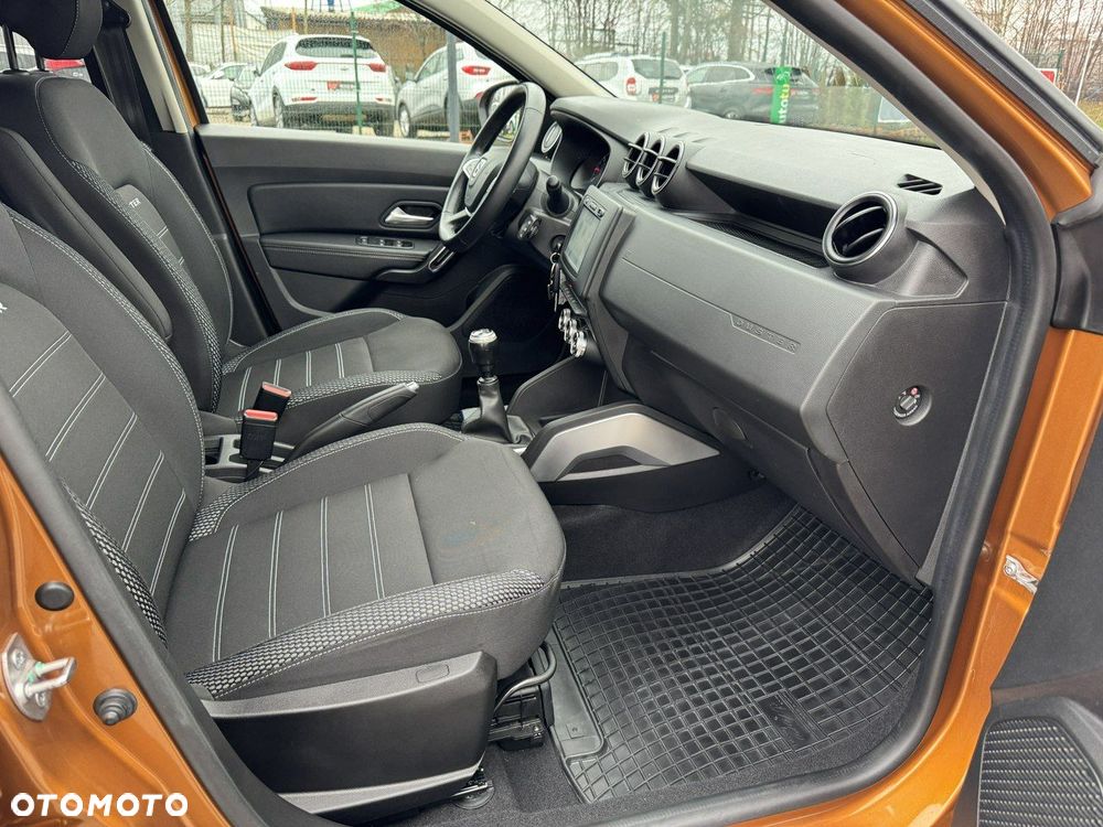 Dacia Duster dCi 110 FAP 4x2 Laureate - 36