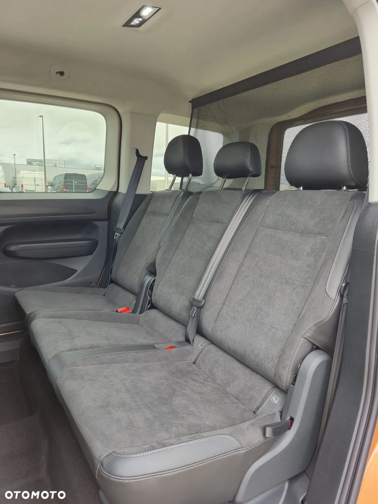 Volkswagen Caddy 2.0 TDI PanAmericana DSG - 11