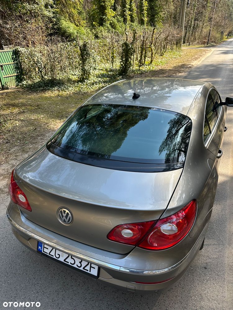Volkswagen Passat CC 2.0 TDI DSG - 11