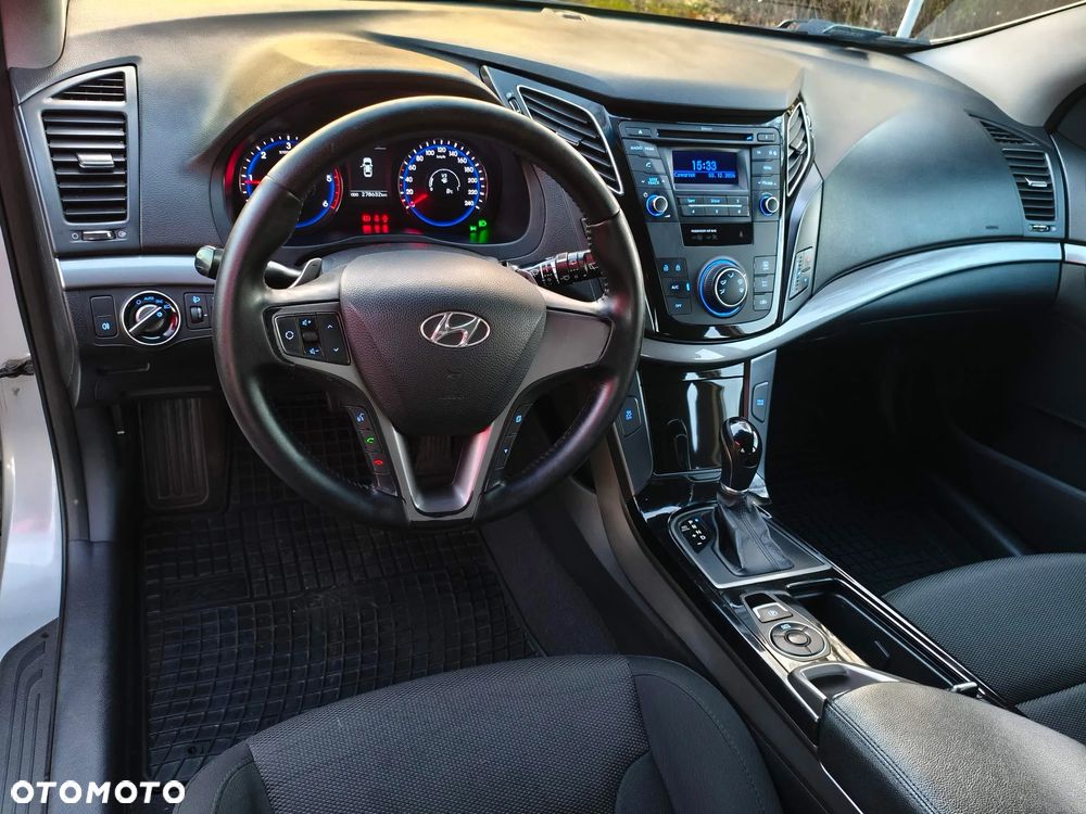 Hyundai i40 1.7 CRDi Comfort DCT - 5