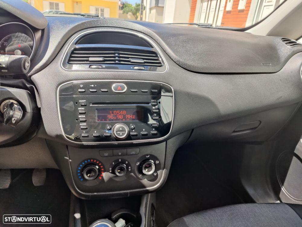Fiat Punto 1.2 Young S&S - 6