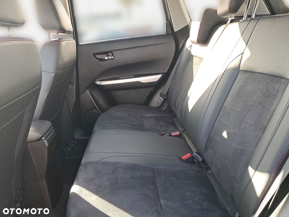 Suzuki Vitara 1.4 T Boosterjet S 4WD - 32