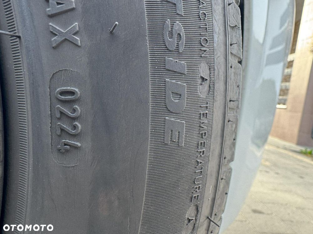 BMW Seria 5 520d - 12