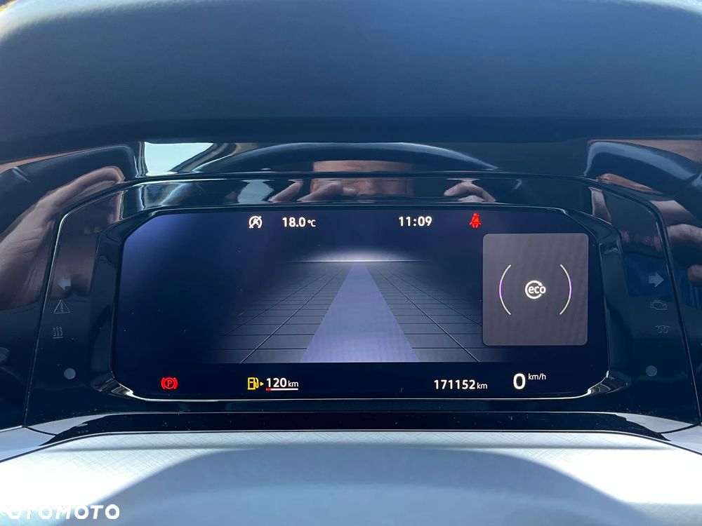 Volkswagen Golf 2.0 TDI Style - 28