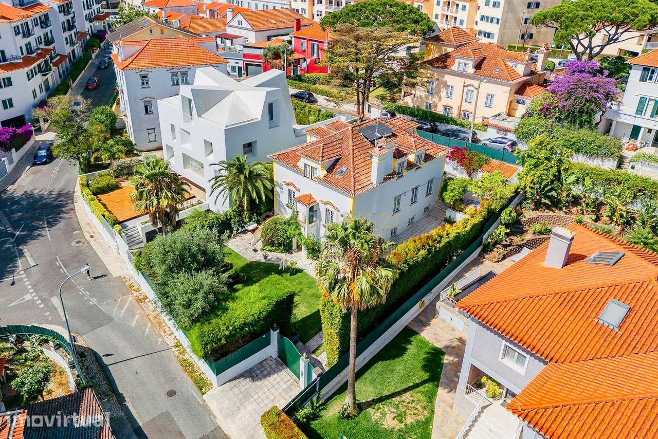 Moradia T5+2 em Monte Estoril, Cascais. - Grande imagem: 2/29