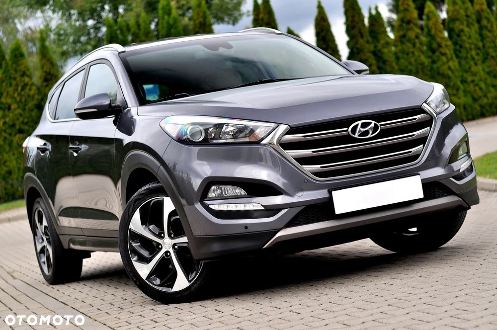 Hyundai Tucson 1.7 CRDI BlueDrive Style 2WD - 1