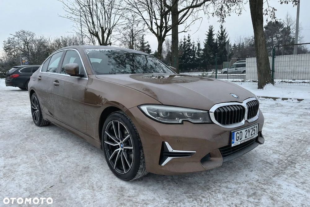 BMW Seria 3 330i xDrive - 3