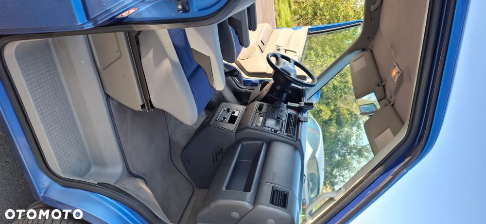 Volkswagen Multivan Standard - 9