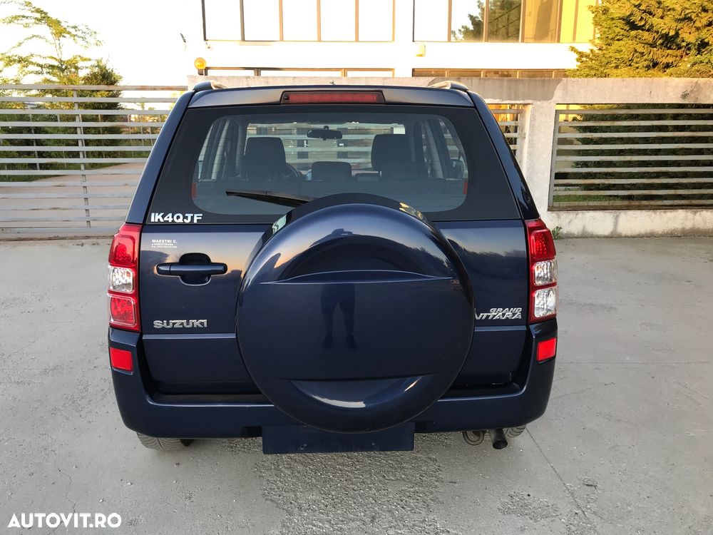 Suzuki Grand Vitara - 10