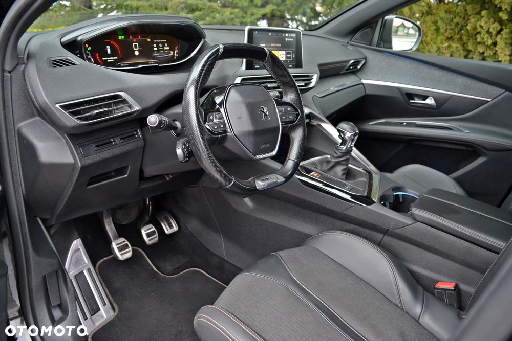 Peugeot 3008 1.2 PureTech GT S&S - 18