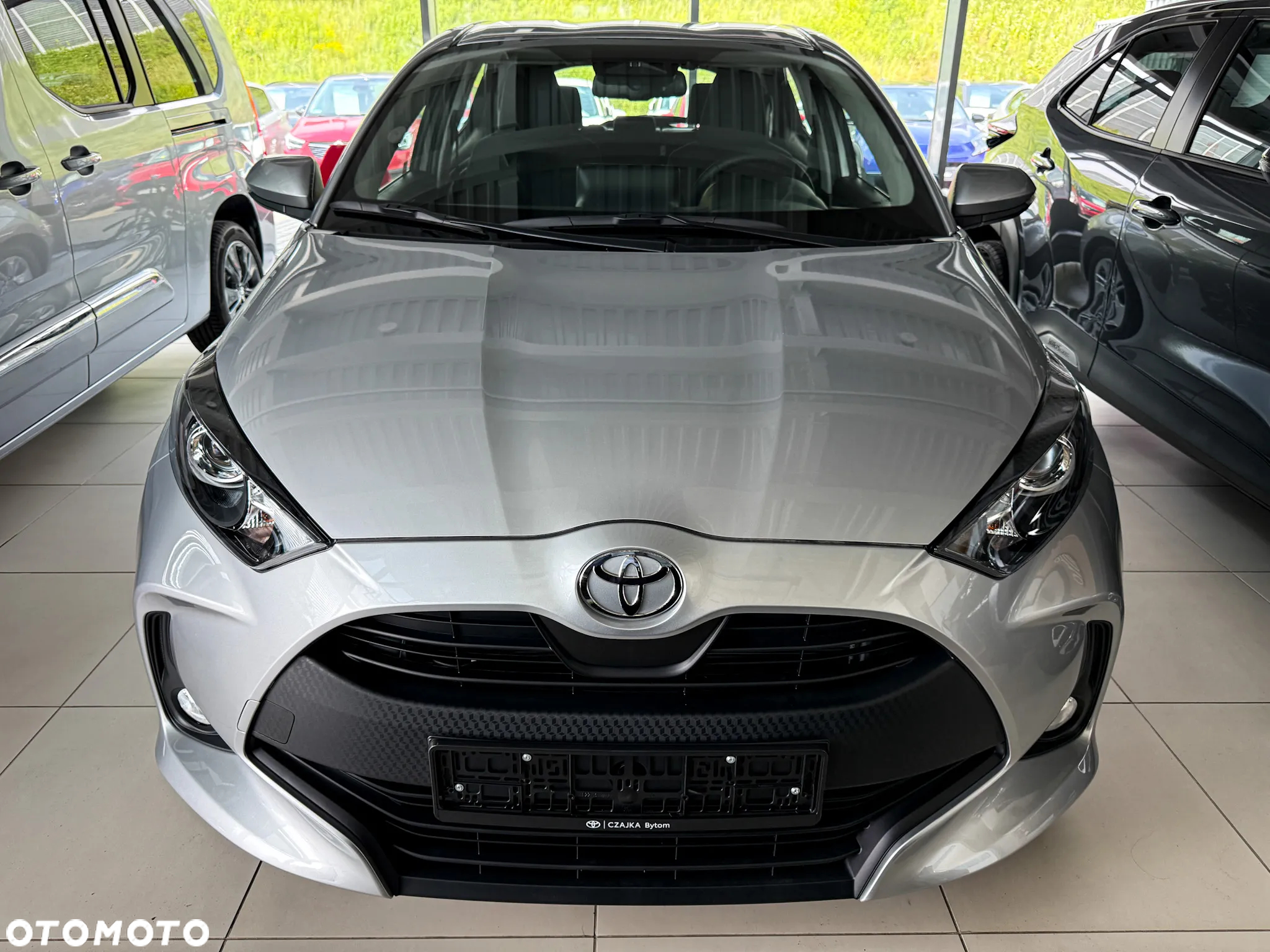Toyota Yaris Hybrid 1.5 Comfort - 2