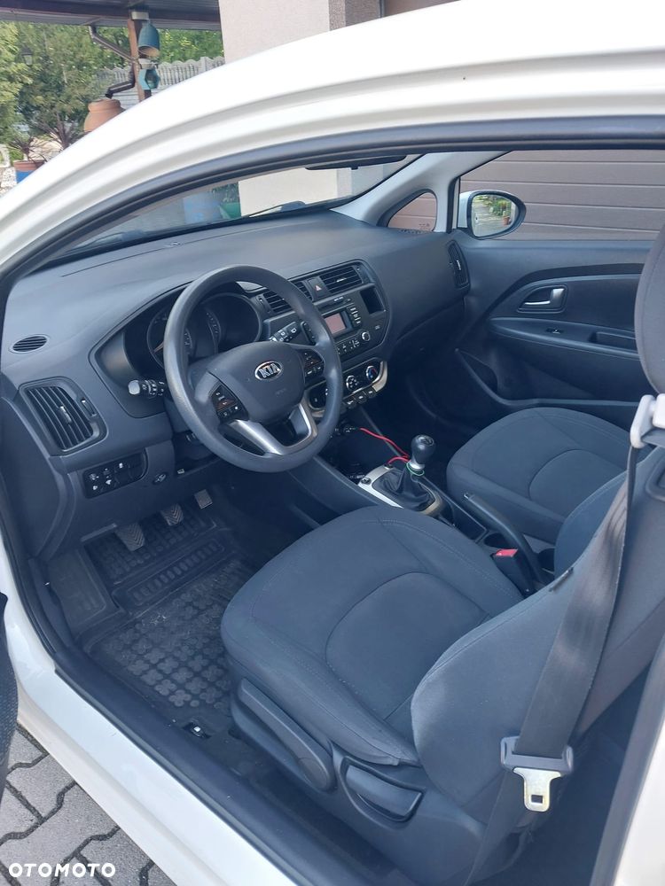 Kia Rio 1.2 S - 4