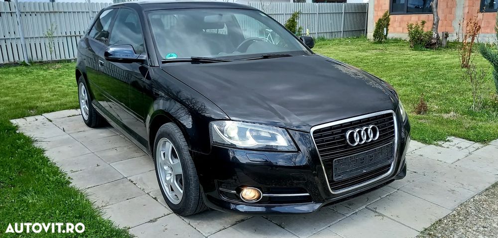 Audi A3 1.2 TFSI S line Sportpaket - 2