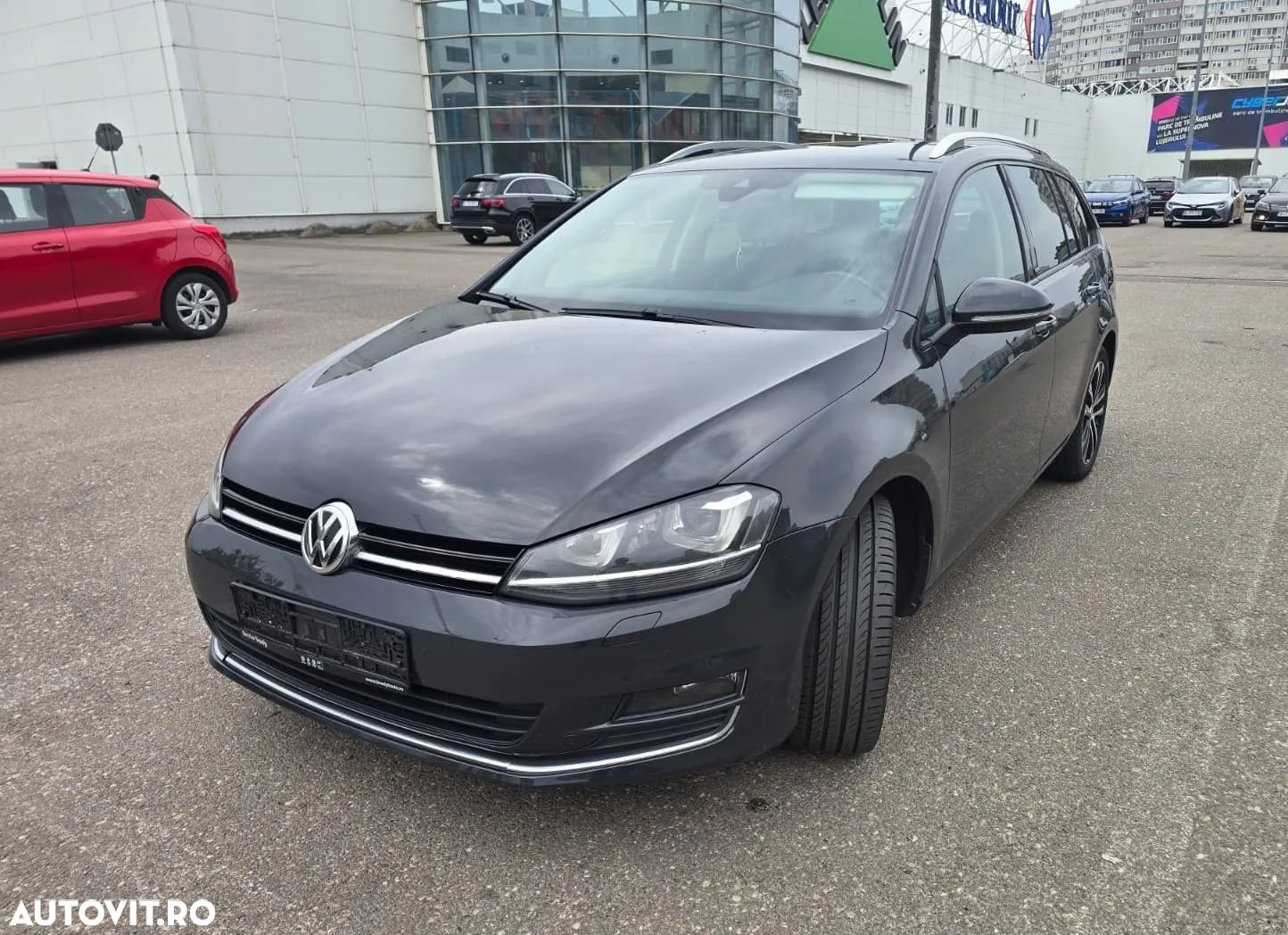 Volkswagen Golf 1.6 TDI DPF BMT DSG Highline - 1