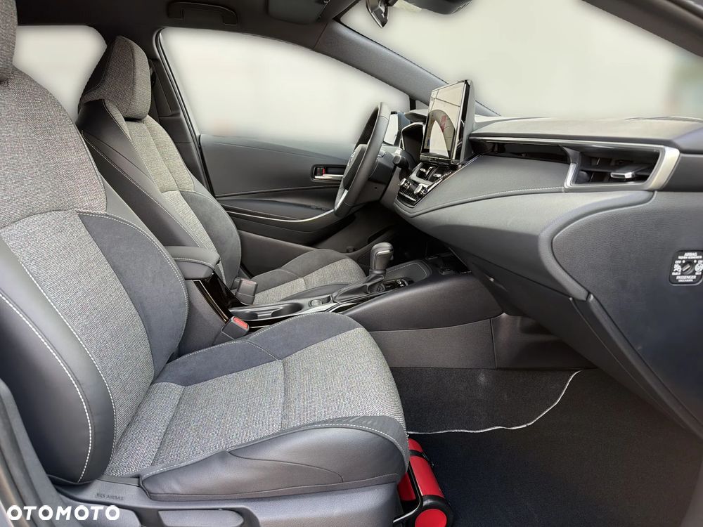 Toyota Corolla 1.8 Hybrid Style - 15