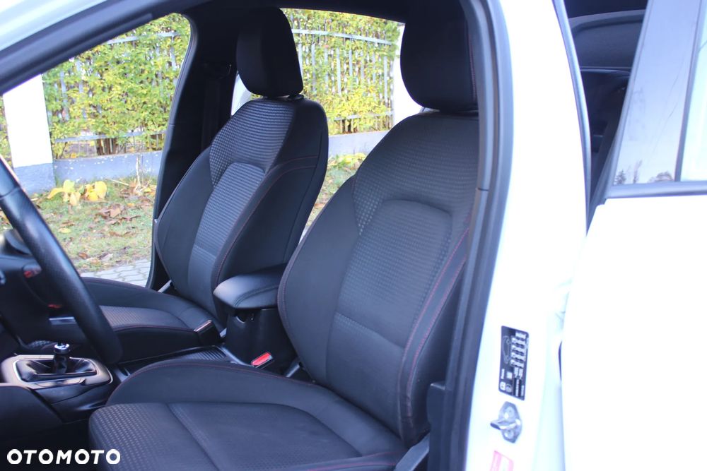 Ford Focus 1.5 EcoBlue Start-Stopp-System ST-LINE VIGNALE - 14