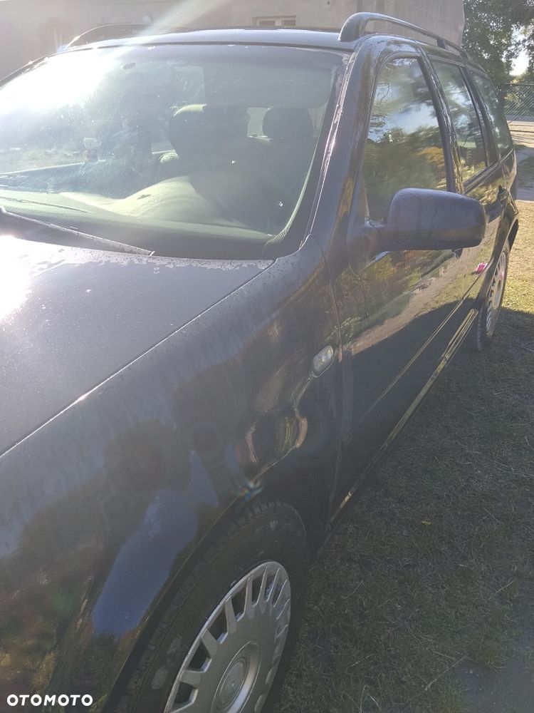 Volkswagen Golf - 3
