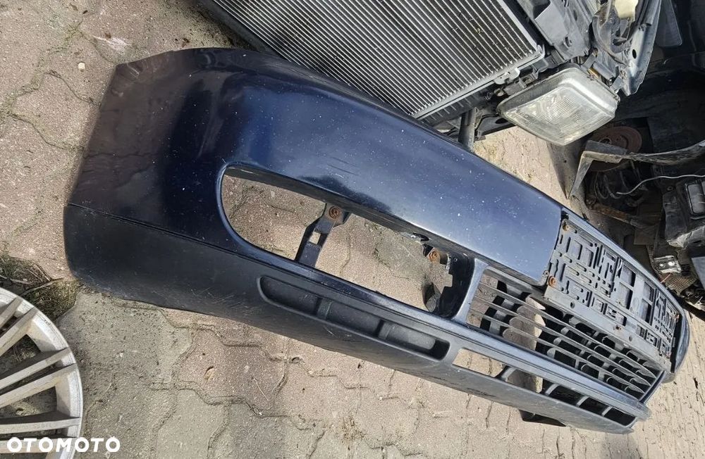 Audi A4 (sedan) 1996r 1,8 B 92 kW/ (kod lak: LY5L) - 9