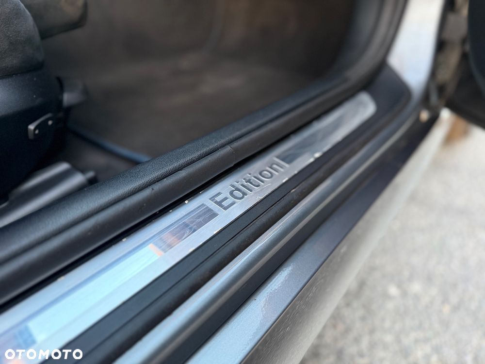 BMW Seria 3 - 17