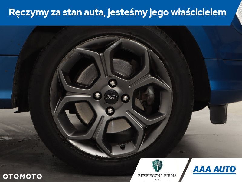 Ford EcoSport - 16