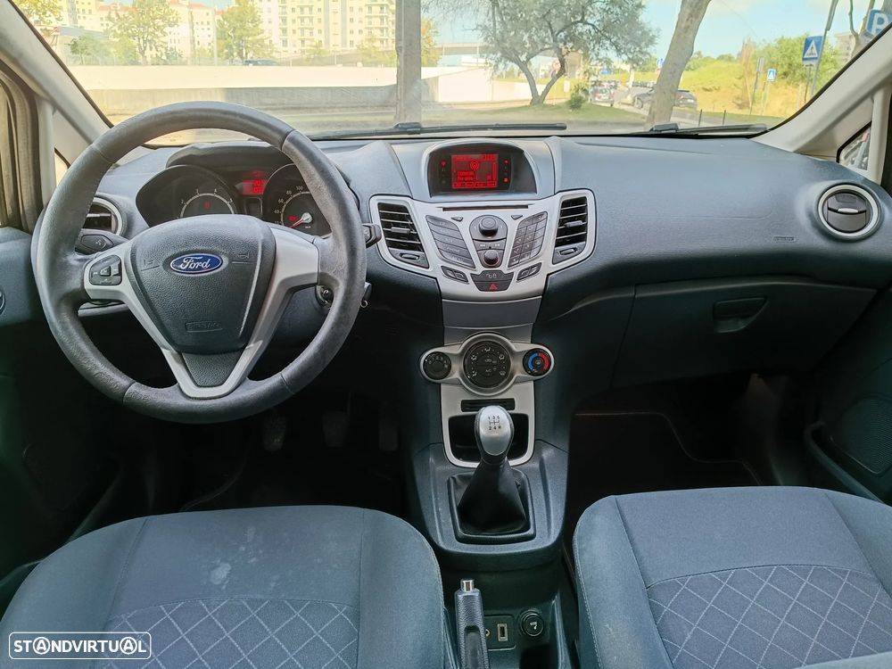 Ford Fiesta 1.25 Trend - 6