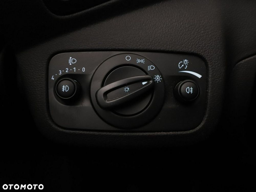 Ford Kuga 1.5 EcoBoost 2x4 ST-Line - 33